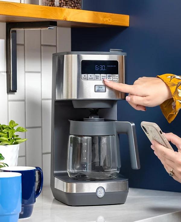 GE Appliances Glass Carafe Programmable Drip Coffee Maker